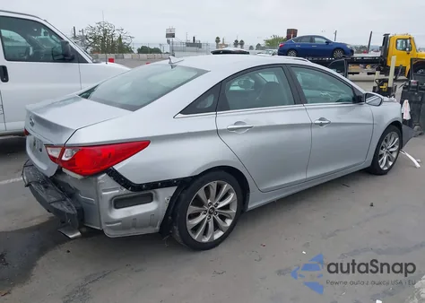 2013 Hyundai Sonata Se z USA, uszkodzony, nr VIN 5NPEC4AC1DH643074